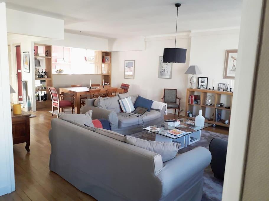 Appt 3 Chambres Hyper Centre Tres Calme Tres Clair Quartier Place Royale, Parking Gratuit Нант Экстерьер фото